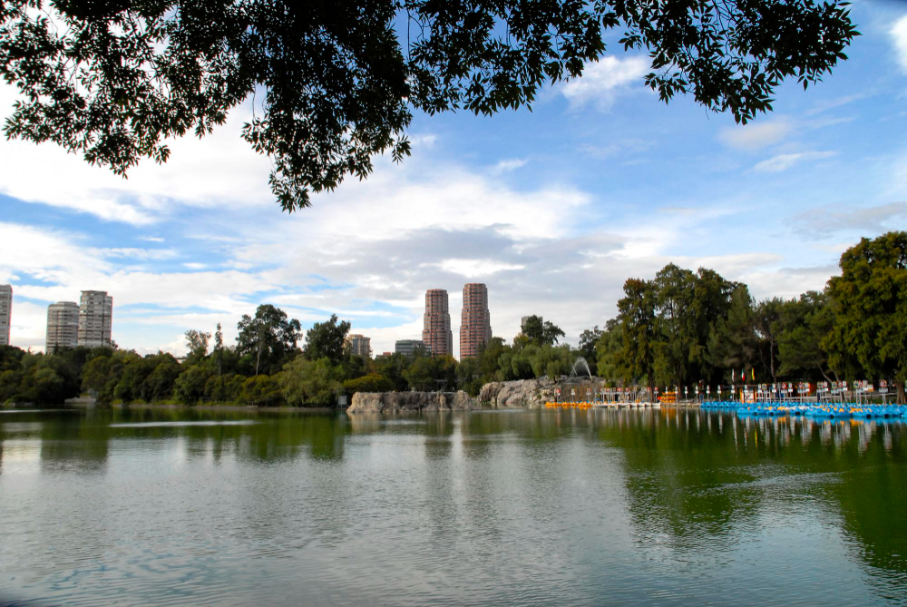 Mexico City skyline - using an eSIM for data in Mexico