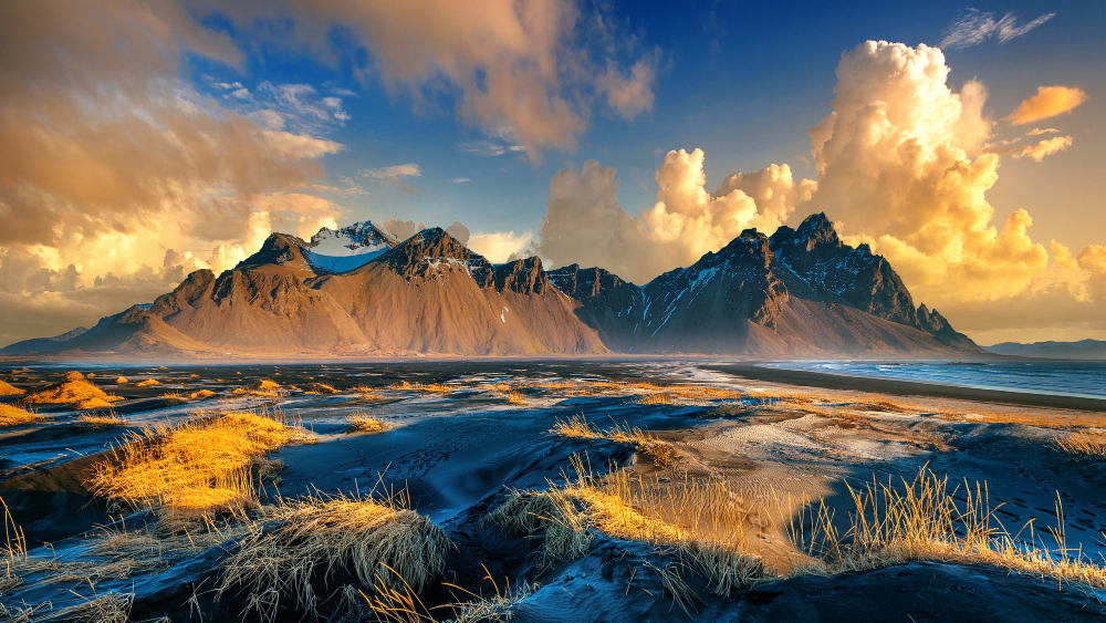 Vestrahorn mountains at Stokksnes in south-east Iceland