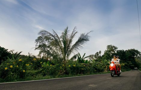 Motorcycle rental Sri Lanka