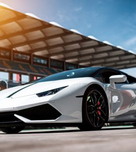 luxury car rental Dubai 