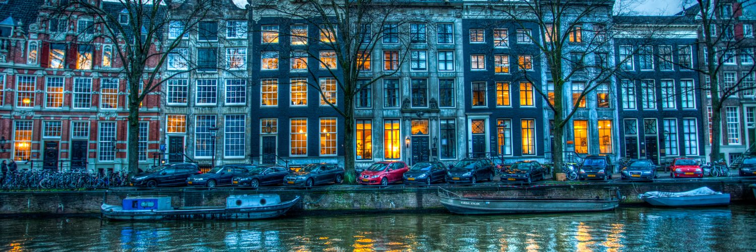 Canal houses along a gracht in central Amsterdam