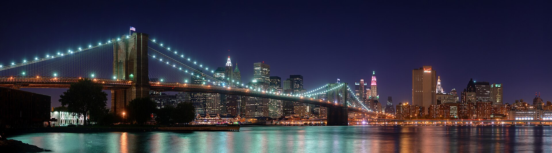 Brooklyn Bridge with the Manhattan skyline behind
