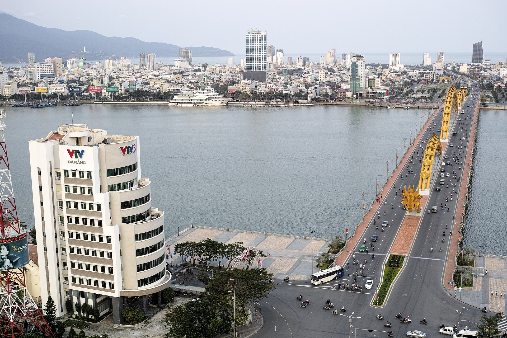The Dragon Bridge lit up over the Han River in Da Nang, Vietnam