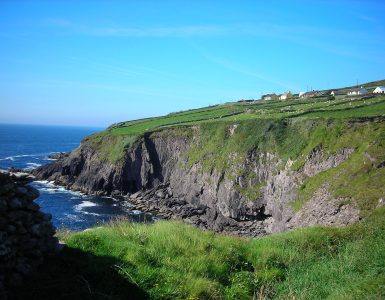 View over the Atlantic coastline from Dunbeg Fort on the Dingle Peninsula
