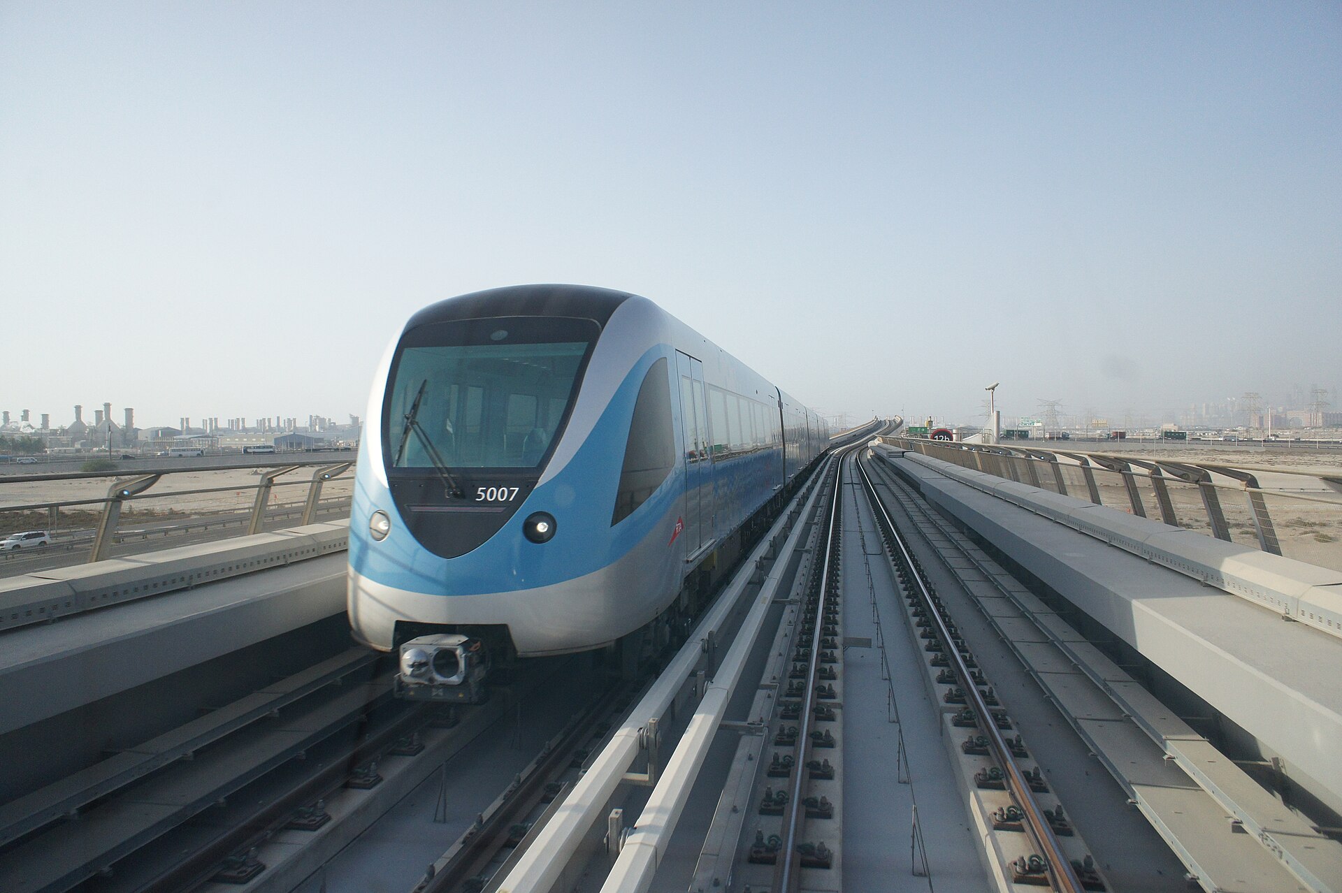 A Dubai Metro train at a platform on the driverless Red Line
