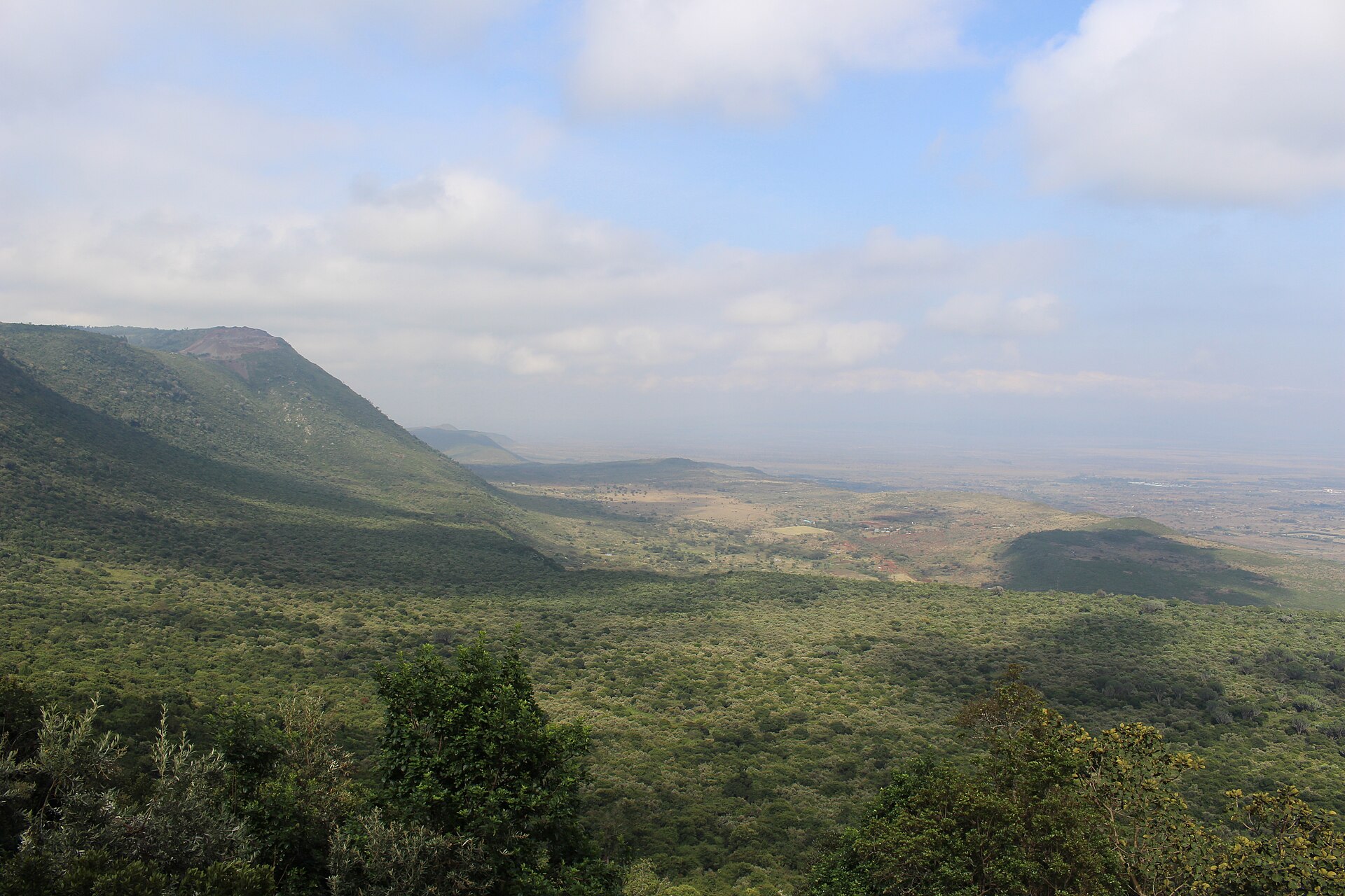 The escarpment of the Great Rift Valley on the road west from Nairobi