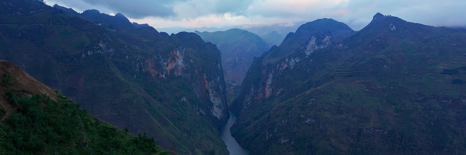 Ma Pi Leng mountain pass on the Ha Giang Loop, northern Vietnam