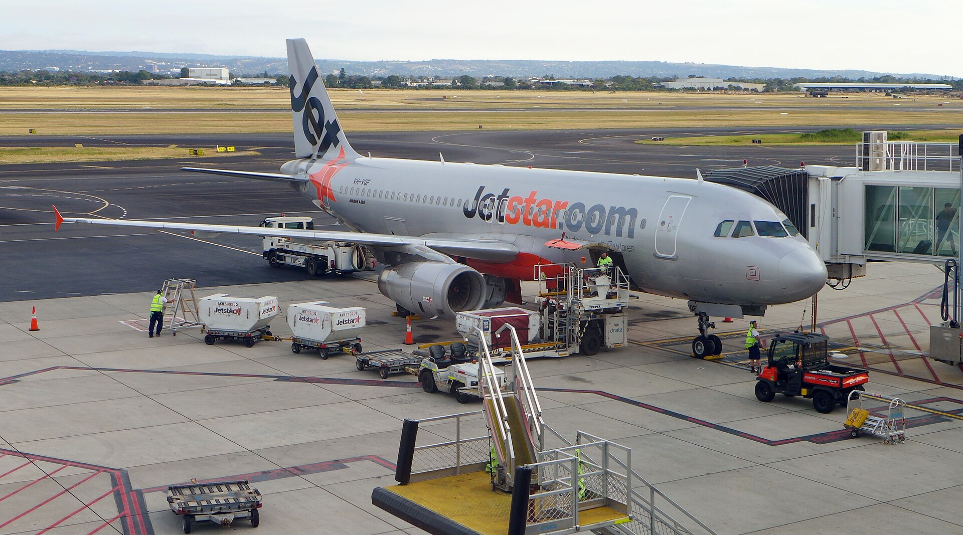 Jetstar Airbus A320 on stand at an Australian domestic airport