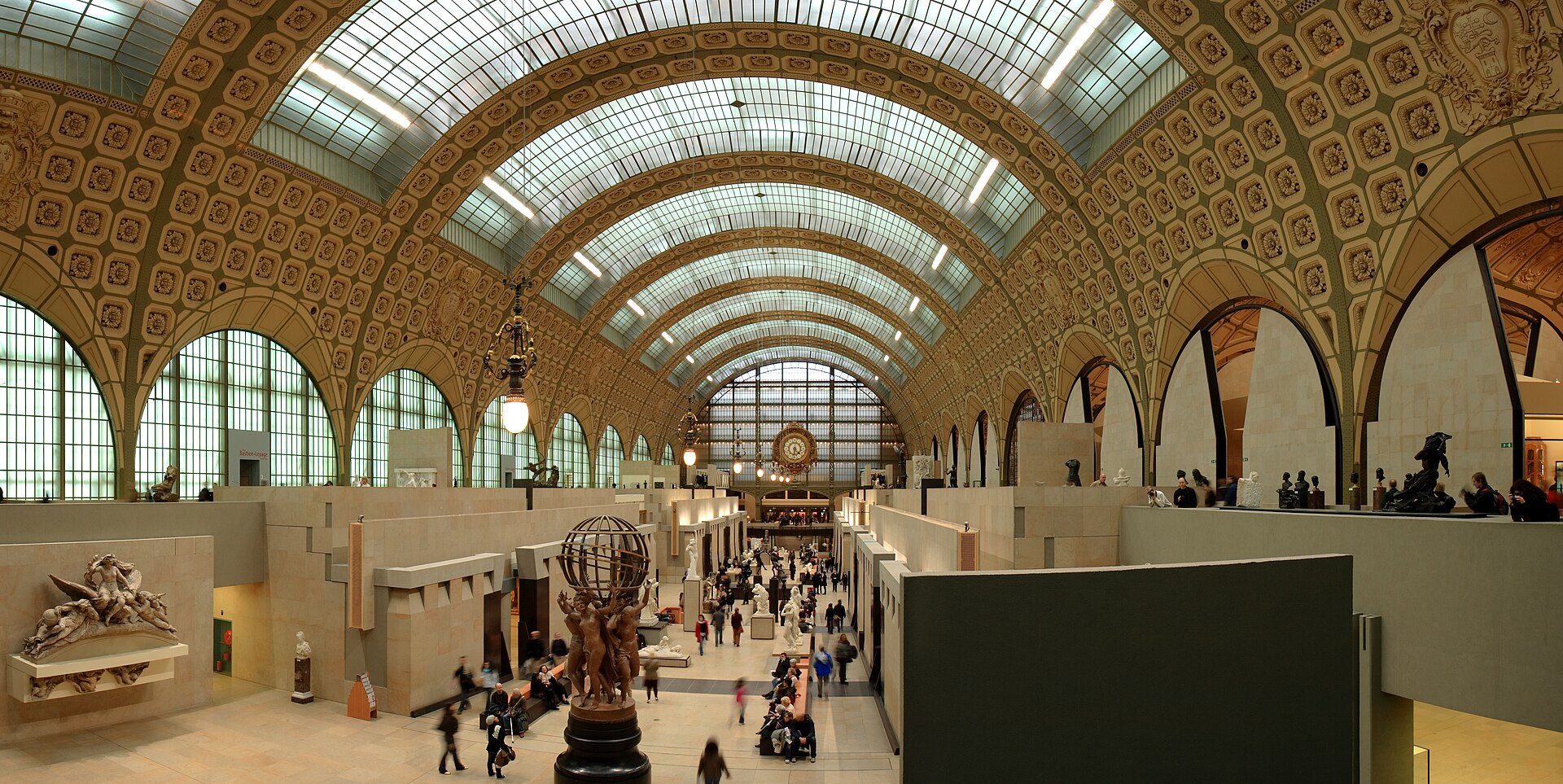 The main hall of the Musee d Orsay