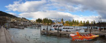 Queenstown on the shore of Lake Wakatipu with the Remarkables mountains behind