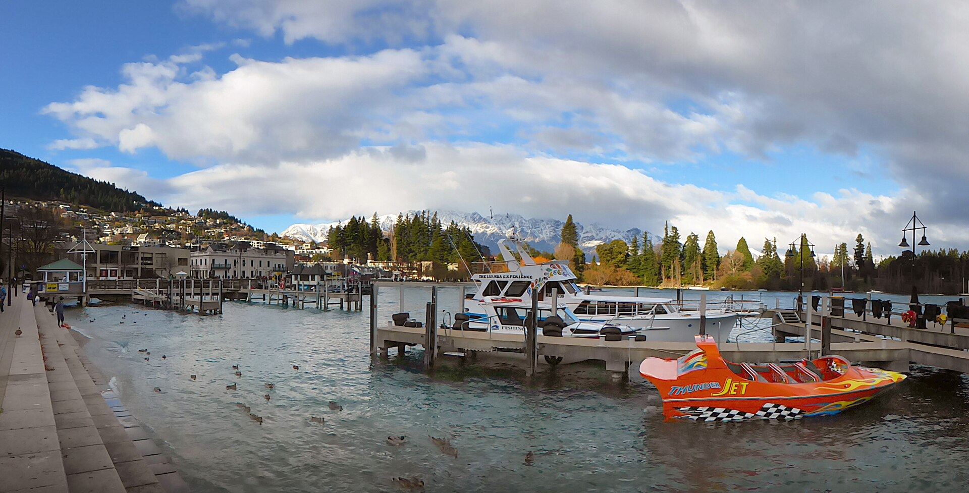 Queenstown on the shore of Lake Wakatipu with the Remarkables mountains behind