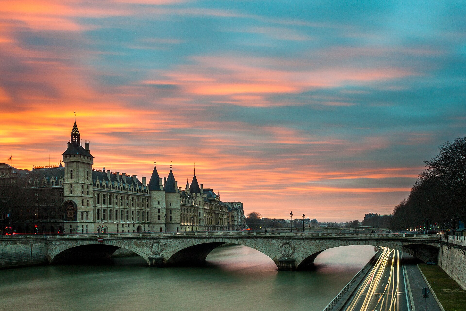 The Seine and its bridges in central Paris