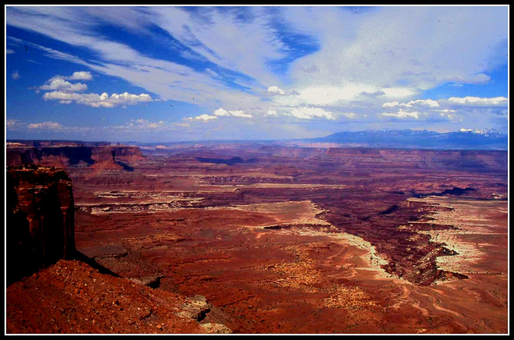 Canyonlands National Park viewpoint in Utah, reached by a long paved park road