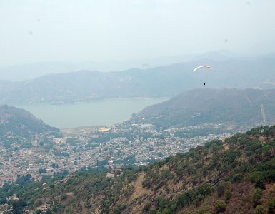 The lake and hillside town of Valle de Bravo in the State of Mexico