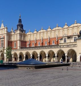 The Renaissance Cloth Hall (Sukiennice) standing in the middle of Krakow’s Main Market Square