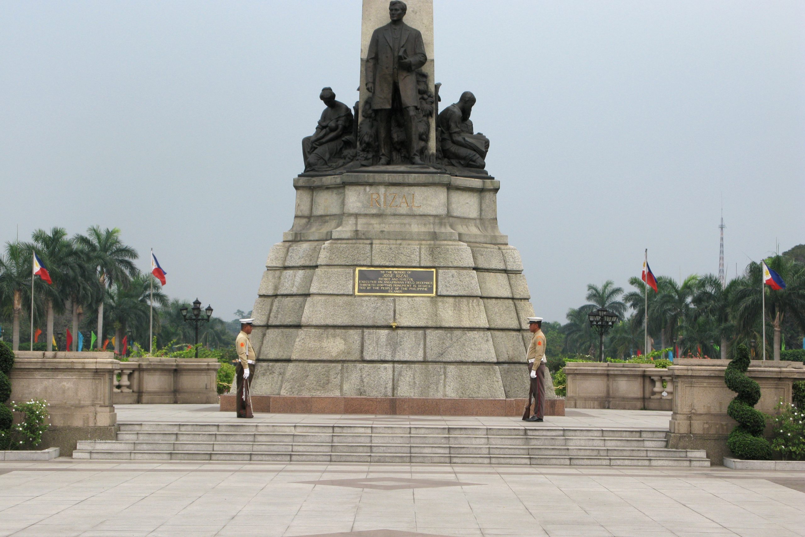 Bronze and granite Rizal Monument standing in Rizal Park, Manila, marking the execution site of national hero Jose Rizal