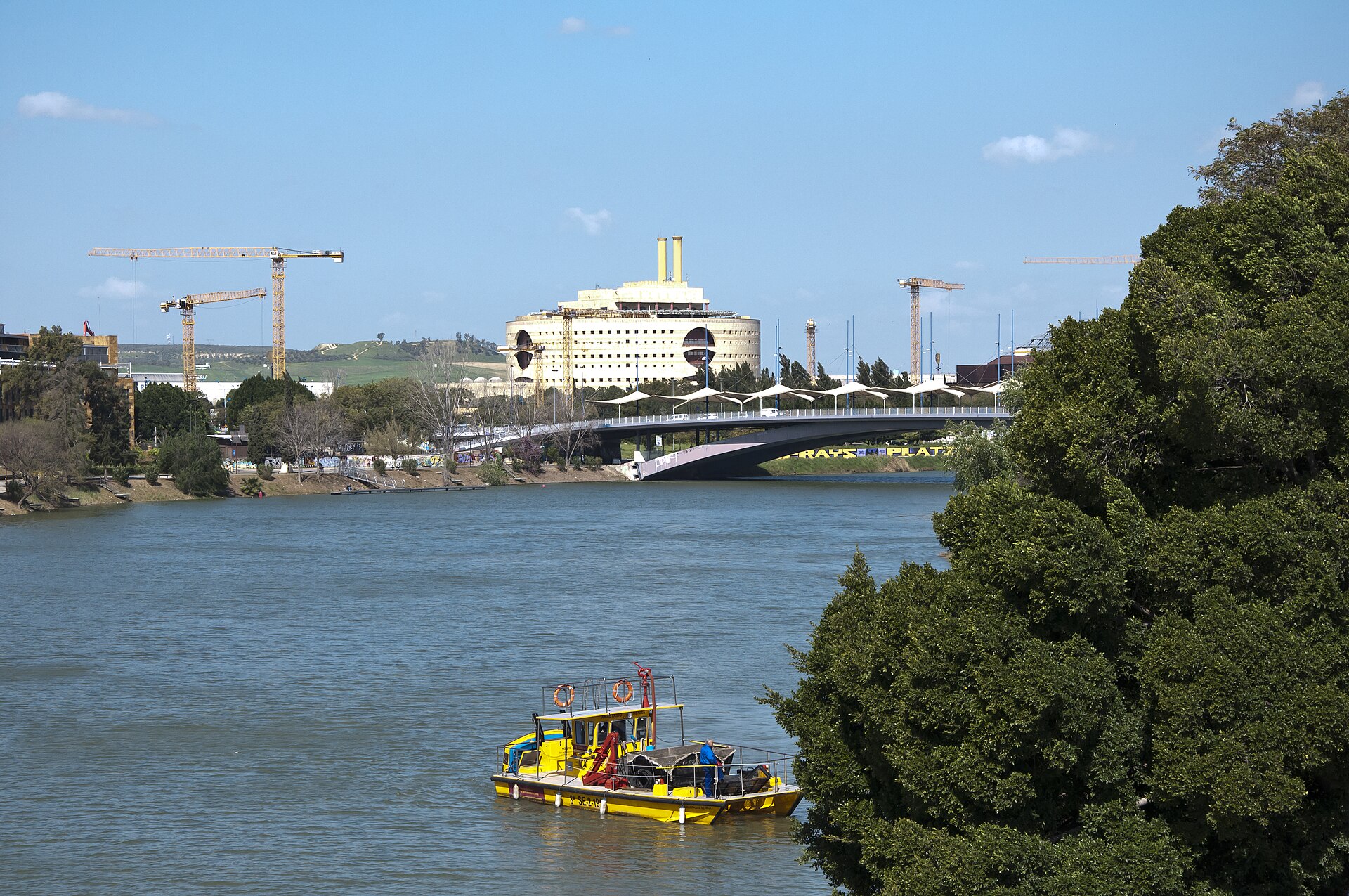 The Guadalquivir river and the Triana riverbank in Seville